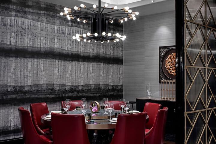 Dining 106 of 159