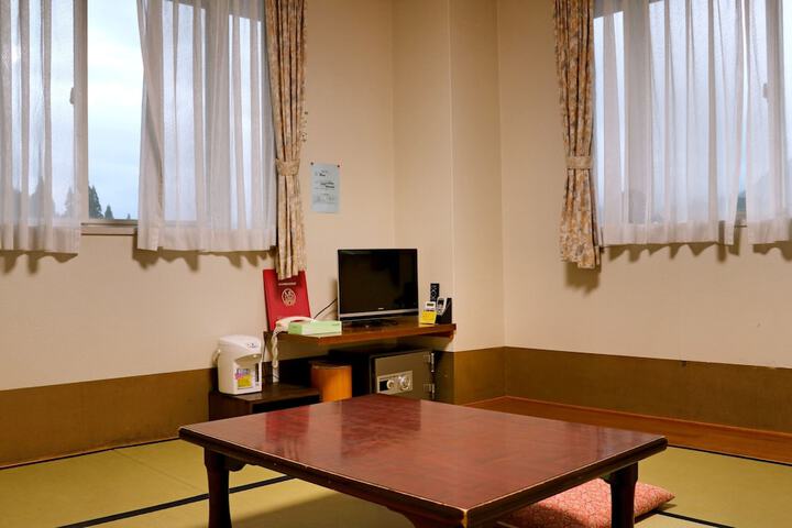 Room 30 of 69