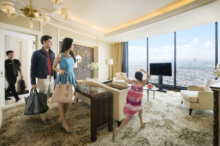 Room 15 of 65