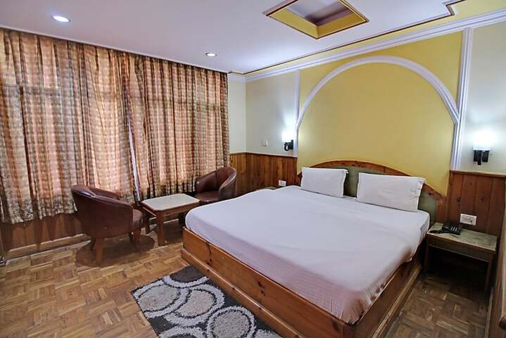 Room 15 of 49