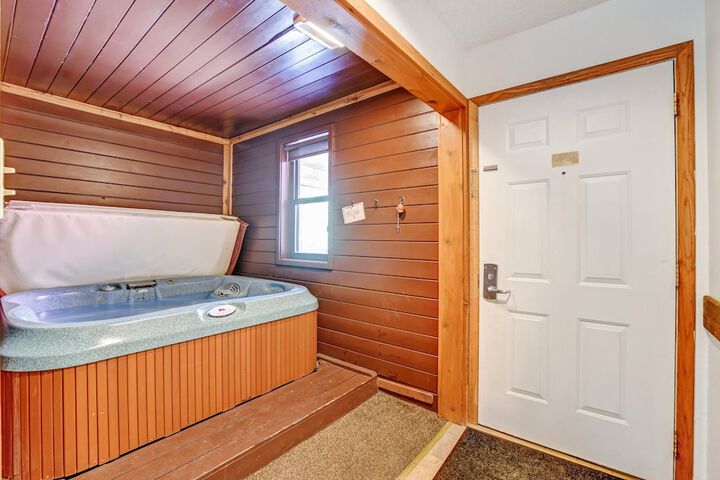 Room 25 of 91