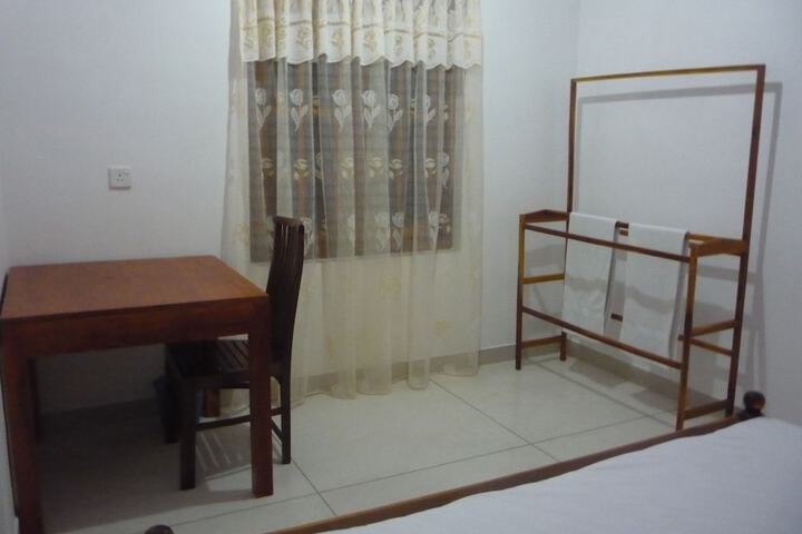 Room 17 of 66