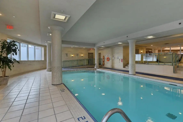 Pool 9 of 21