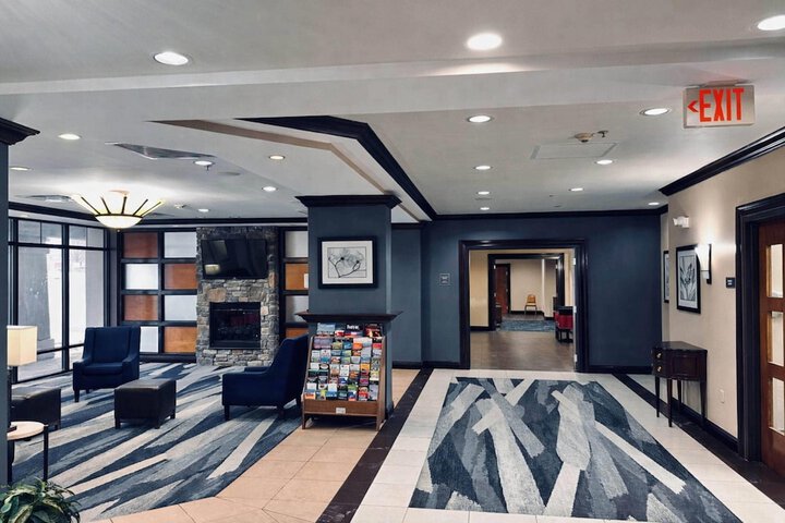 Hotel Interior 7 of 47
