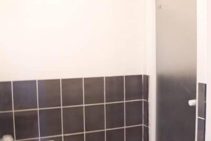 Room 26 of 34