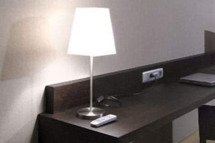 Room 19 of 34