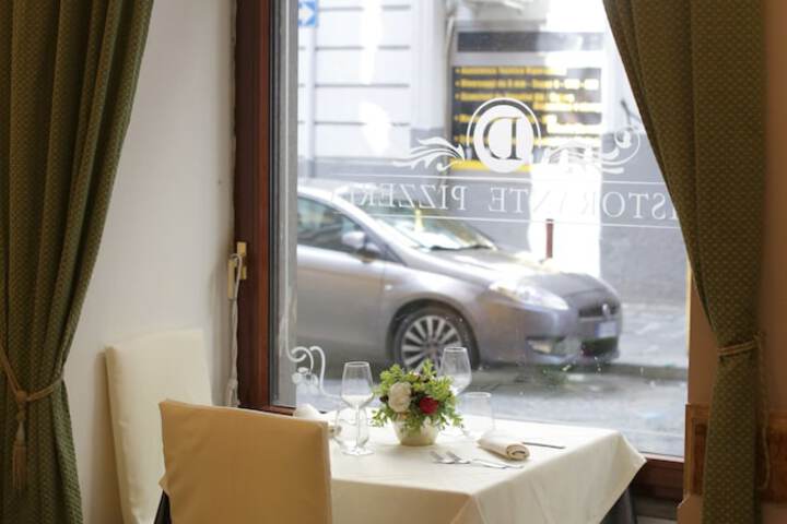 Dining 55 of 100