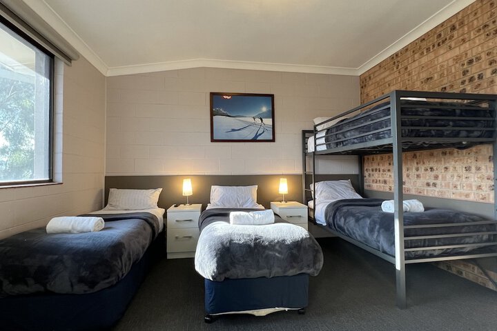 Room 6 of 23