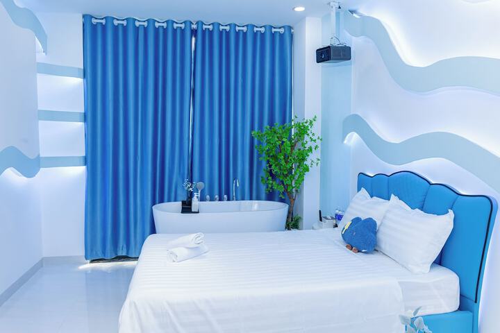 Room 40 of 107