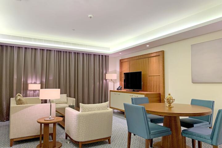Room 31 of 83