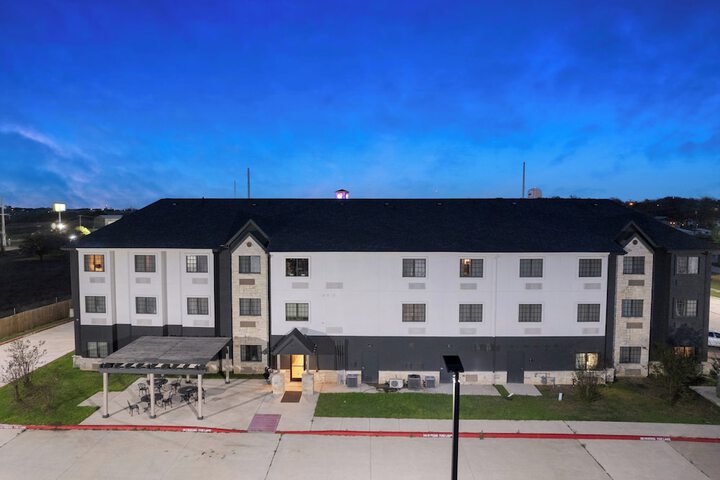 Hotel 93 of 94