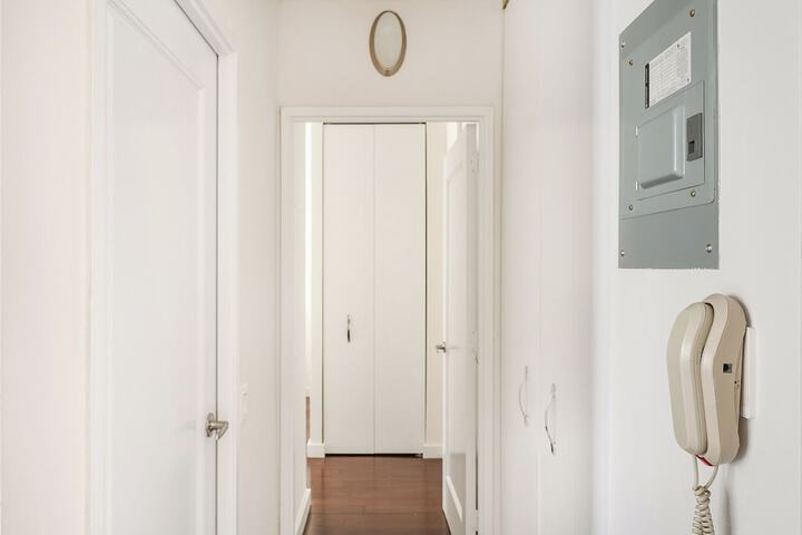 Room 76 of 108