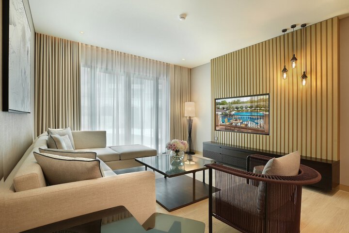 Room 47 of 180