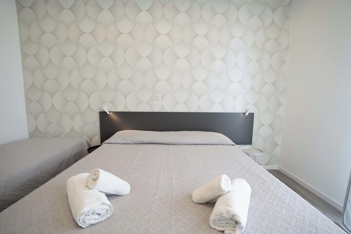Room 36 of 95