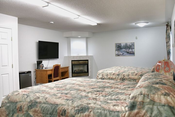 Room 3 of 48
