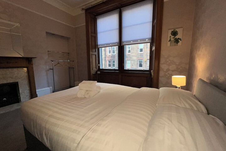 Room 54 of 86