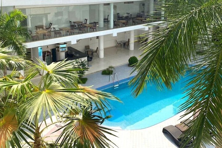 Pool 19 of 26
