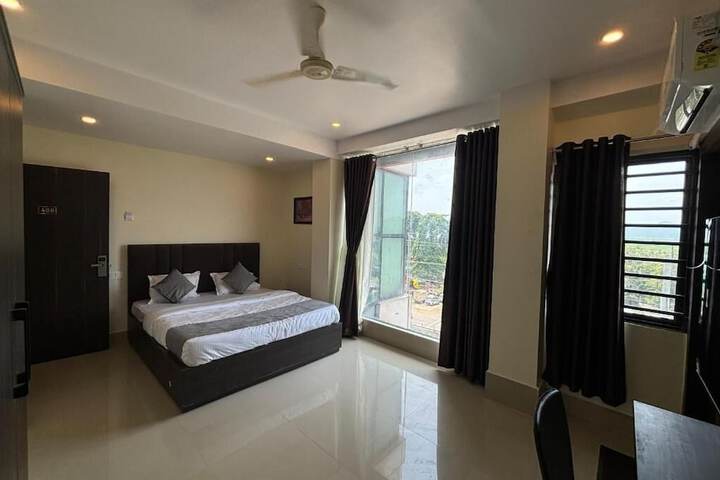 Hotel Asian Openbill