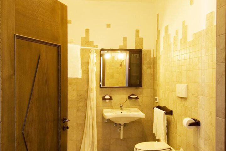 Room 26 of 59