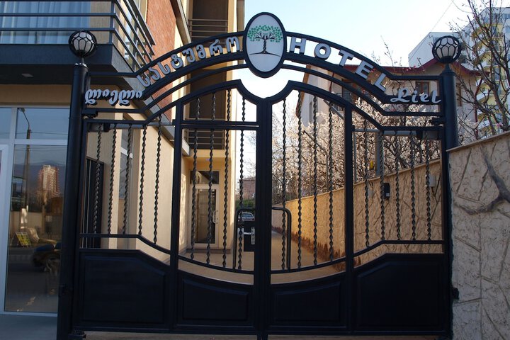 Hotel 63 of 69