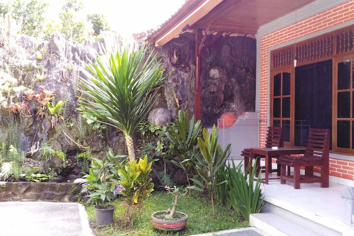 Room 3 of 54