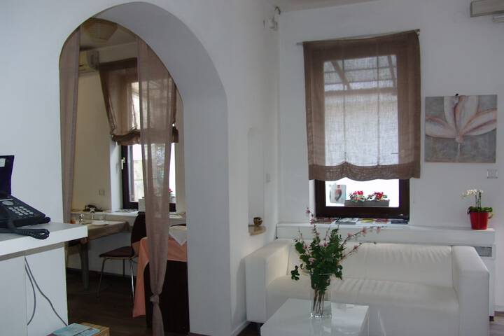 Hotel Interior 4 of 62