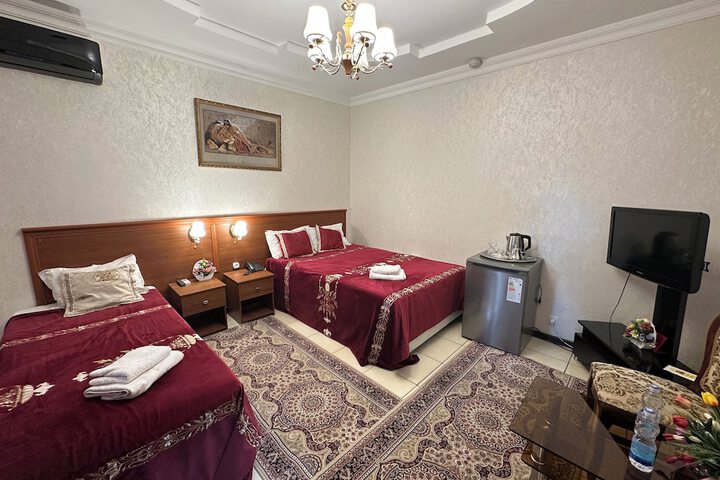 Room 14 of 48