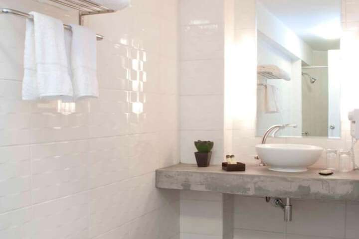Clean Restrooms