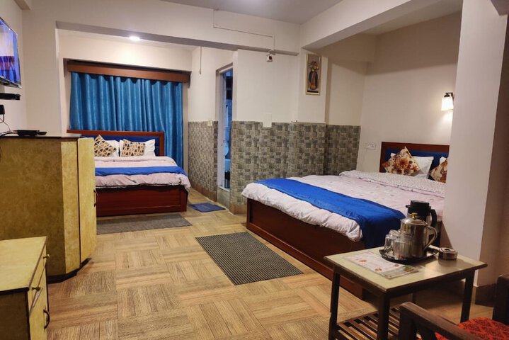 Room 15 of 23
