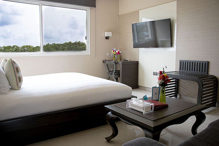 Room 21 of 106