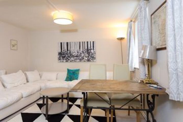 Photo of Incredible 2 Bedroom Flat next to Westminster Abbey