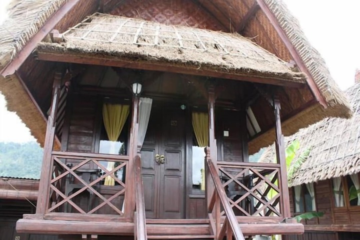 Room 8 of 20