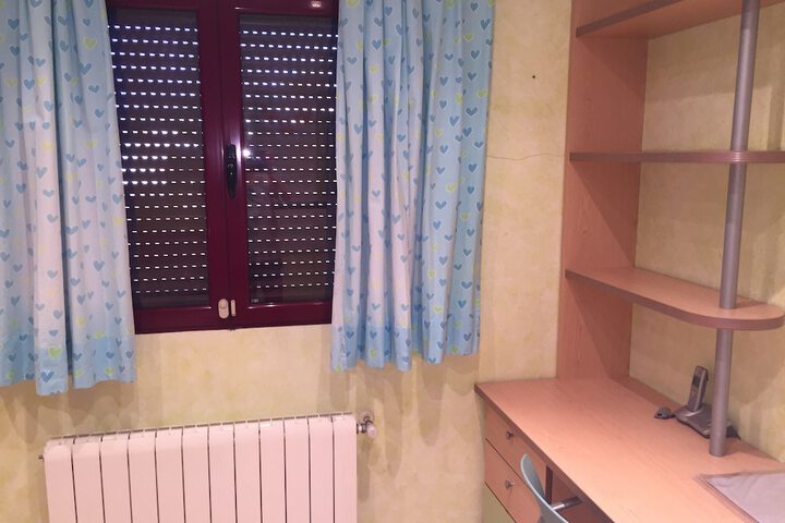 Room 21 of 165