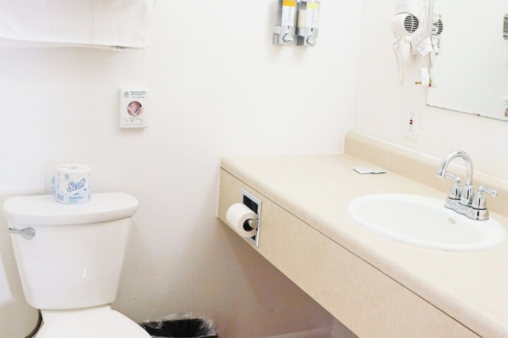 Room 275 of 341