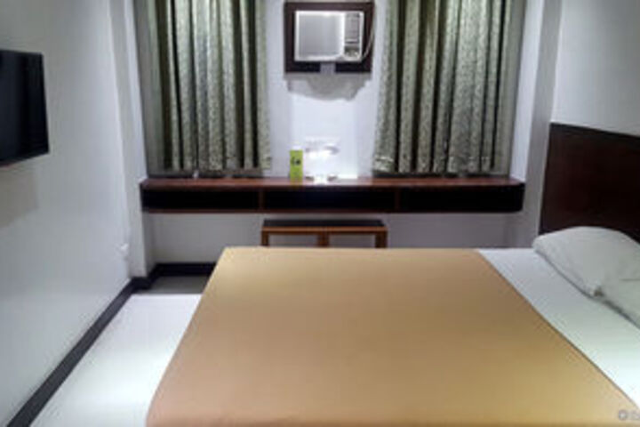 West Makati Hotel