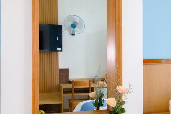 Room 15 of 47