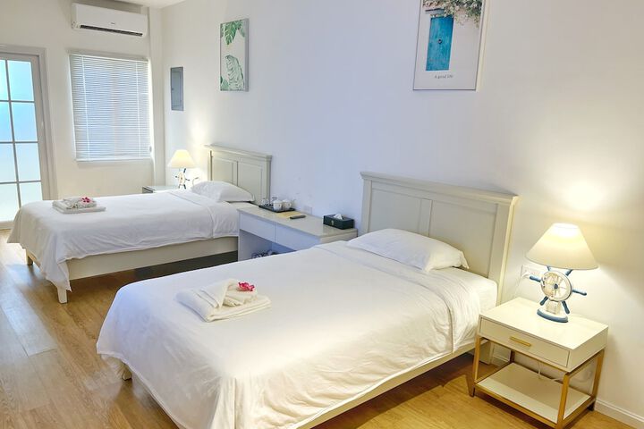 Room 4 of 45