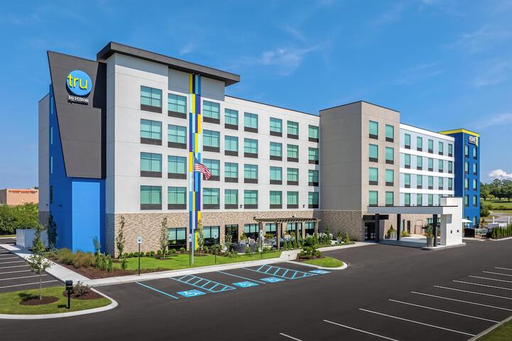 Tru by Hilton Cleveland TN in Cleveland, TN