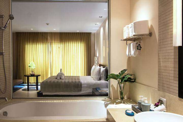 Room 22 of 118