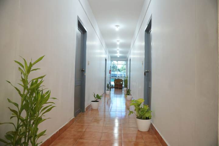 Room 10 of 12