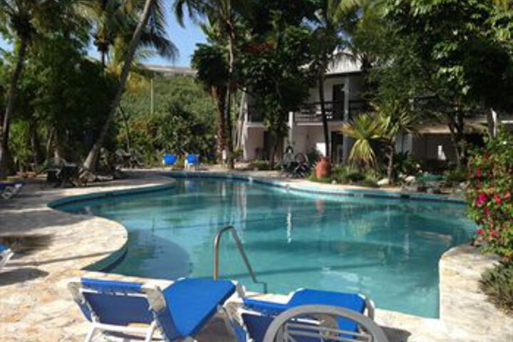 Pool 17 of 18