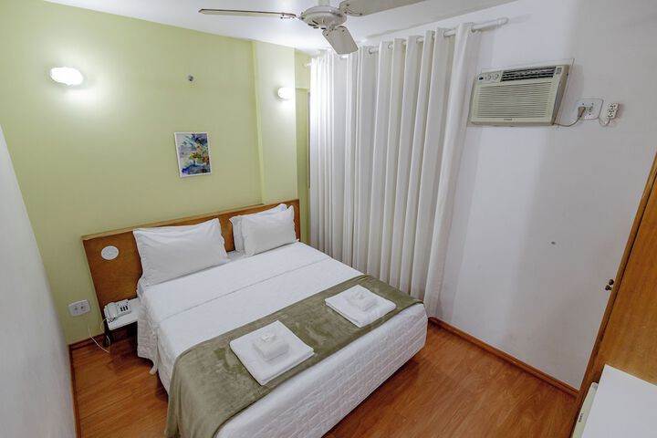 Room 49 of 119