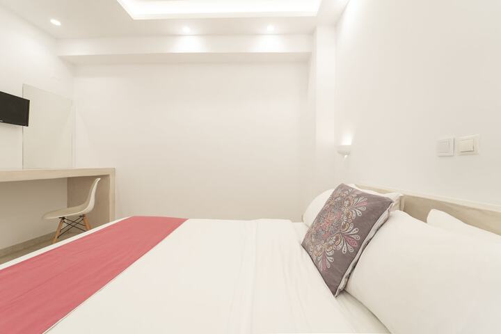 Room 46 of 197