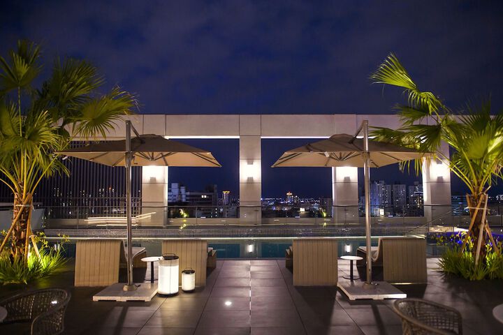Pool 24 of 38