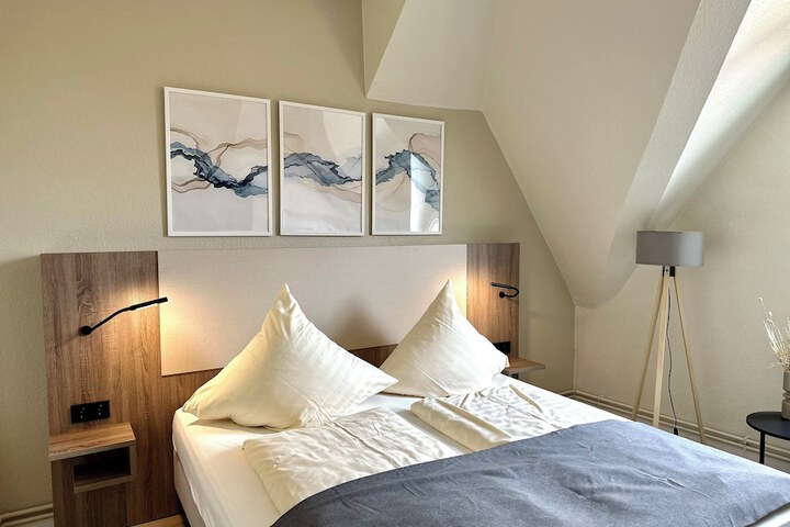 Room 19 of 44