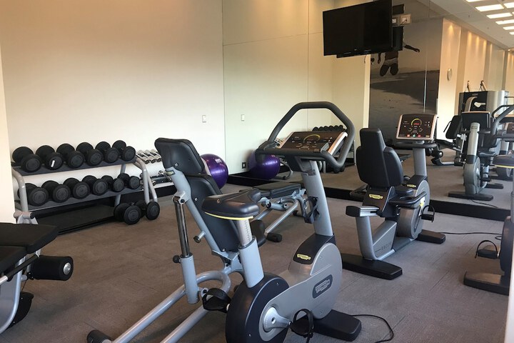 Health and Fitness 150 of 309