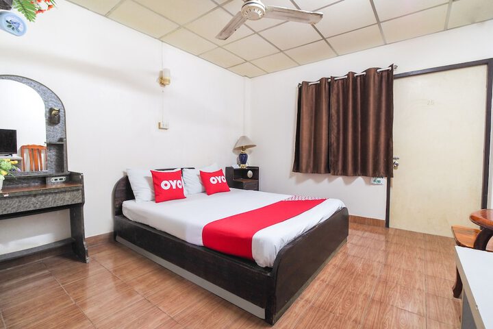 Room 6 of 36