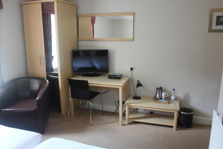 Room 9 of 68