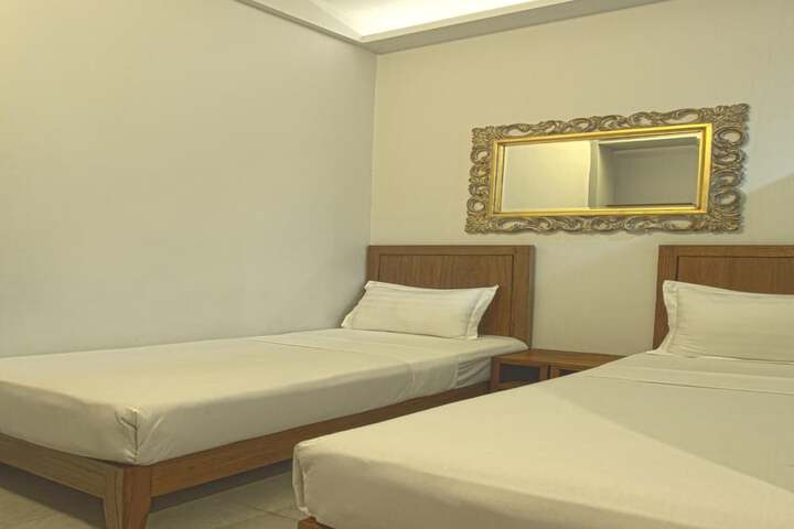 Room 16 of 41