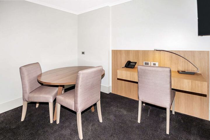 Room 22 of 56